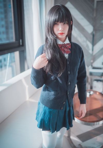 桥矿舅舅侄女_BD在线观看视频