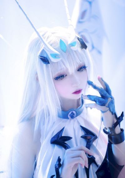 妈妈丰满的朋友电影_超清电影完整版
