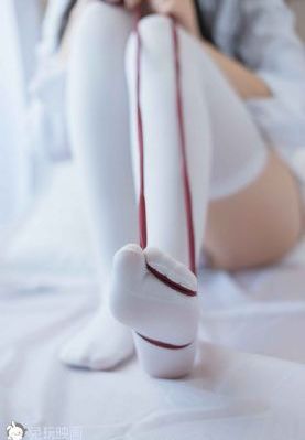 乳奴喂老头吃奶电影_DVD日本电影免费