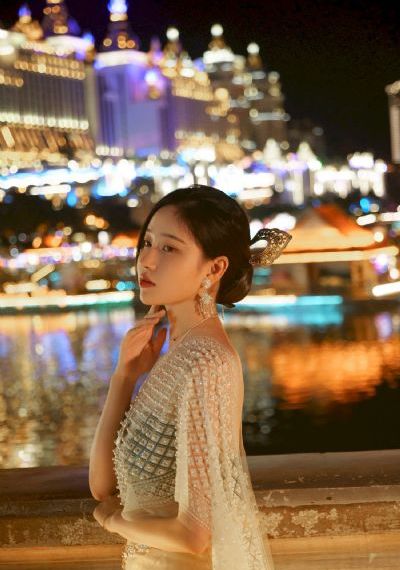 艳妇荡乳_4K免费全集观看