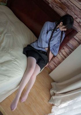 新上任女教师_1080P迅雷高清下载