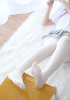 天降女子从2楼掉下了策驰樱花_高清超清免费观看